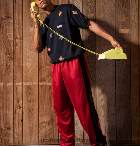 camiseta de hombre marvel deadpool x dc all over pocketHF6X6404 negro